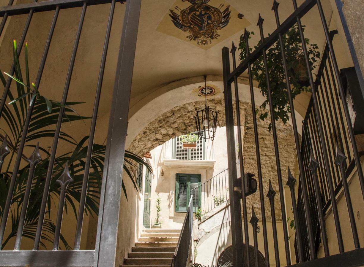 La Casina Nel Centro Appartement Tropea Buitenkant foto
